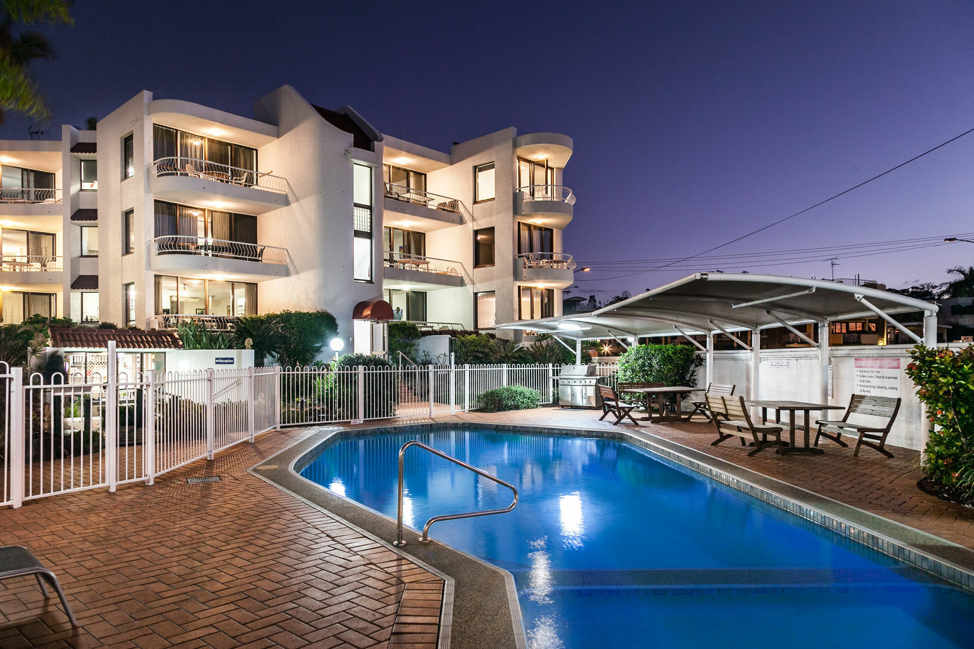 Alexandria Apartments Alexandra Headland Dış mekan fotoğraf